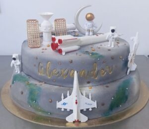 OPZIONE 3. TORTA DESIGNER IN TRE DIMENSIONI